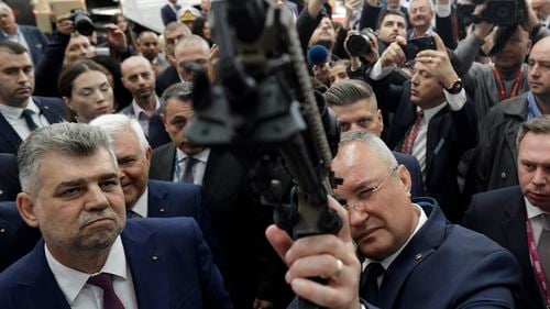 Ciucă: Chiar un conflict deschis nu este în coaliţie, în momentul de faţă suntem în negocieri / Fiecare partid a decis că va avea propriul candidat, motiv pentru care consider că trebuie să discutăm foarte serios data alegerilor prezidenţiale