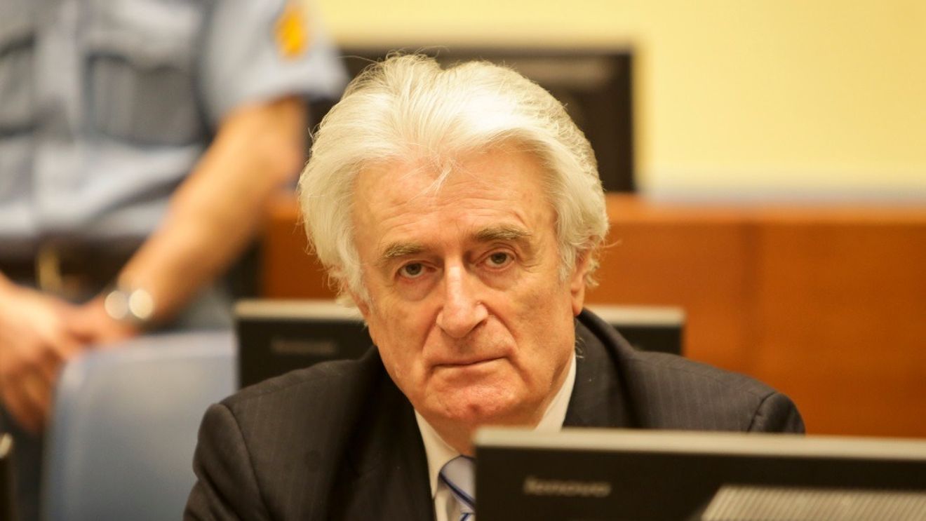 Criminalul de război Radovan Karadzic susține că Statele Unite joacă în Ucraina un rol la fel de nefast ca în Iugoslavia