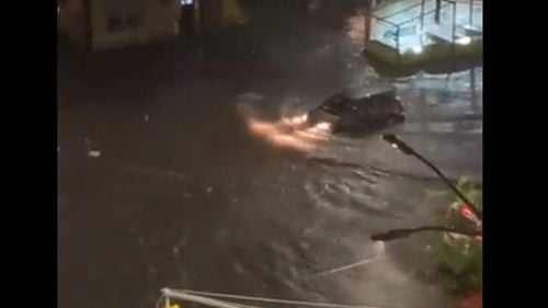 VIDEO Stare de urgenţă după precipitaţii record, declarată în premieră pentru oraşul New York
