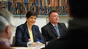 Guvernul ungar din umbră, condus de Klára Dobrev, propune instituirea unui moratoriu privind plata serviciilor de utilități până pe 30 iunie 2023