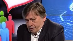 Crin Antonescu: Klaus Iohannis a avut lucruri bune. A avut şi lucruri, categoric, neinspirate, cel puţin, dar au fost şi lucruri bune în mandatul său. E un păcat care a copleşit mandatul. Şi acel păcat este tăcerea / Preşedintele nu poate să tacă