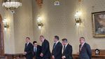 PSD face apel la parlamentari să formeze o majoritate, după ce a dărâmat Guvernul Bolojan împreună cu partidul extremist AUR, iar președintele Dan nu a reușit să-și impună premierii 