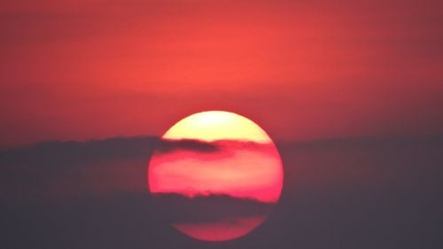 O furtună solară de o intensitate rară se îndreaptă spre Pământ / "Ar putea exista un impact asupra infrastructurii"