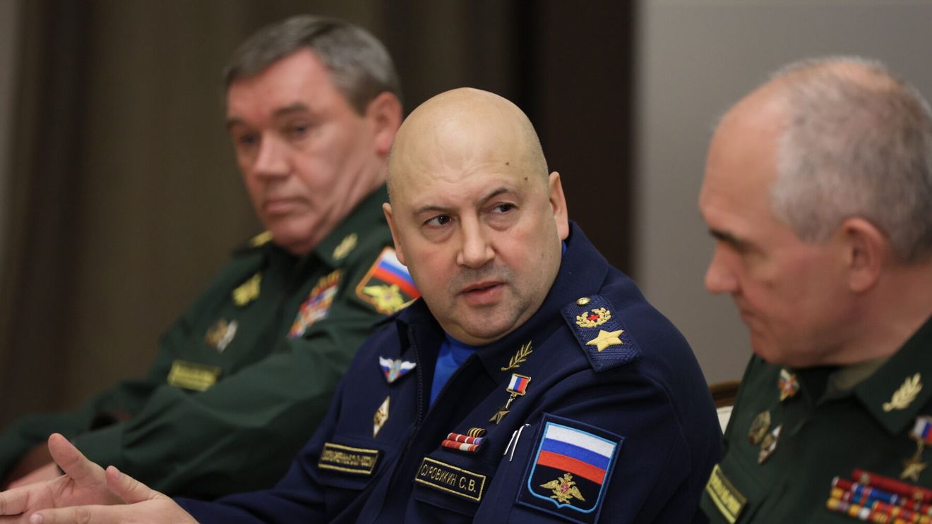 Generalul rus Surovikin se află în Algeria, afirmă serviciile secrete britanice