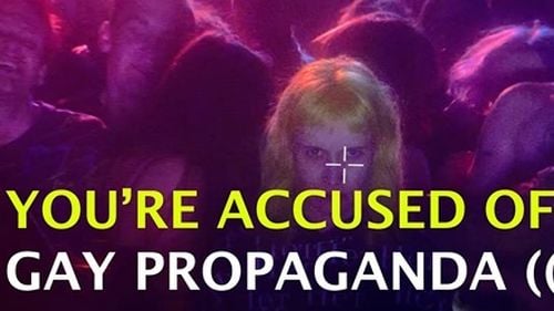 Poliţia rusă forţează trupa Pussy Riot să oprească filmarea unui videoclip, pe motiv că promovează homosexualitatea/ Trupa este renumită pentru poziția ei împotriva lui Putin