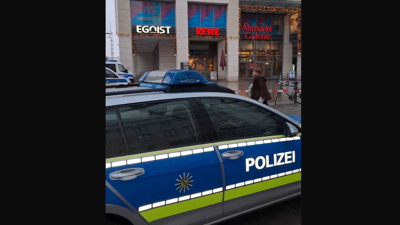 Luare de ostatici într-un mall din orașul german Dresda / Poliția a evacuat centrul comercial 