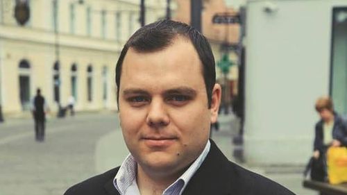 Consilier local PSD Sibiu către Liviu Dragnea: ”Șerifule stelar, lasă naibii protocoalele și pune mâna pe ministrul Educației”