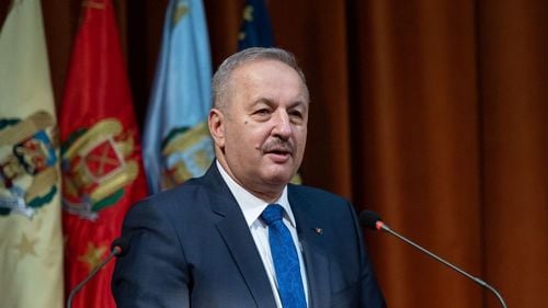 Vasile Dîncu: Încercările de intimidare a presei reprezintă fapte de o gravitate deosebită/ Instituțiile de învățământ militar și MApN nu se asociază sub nicio formă unor curente de idei care propagă teoriile conspirației