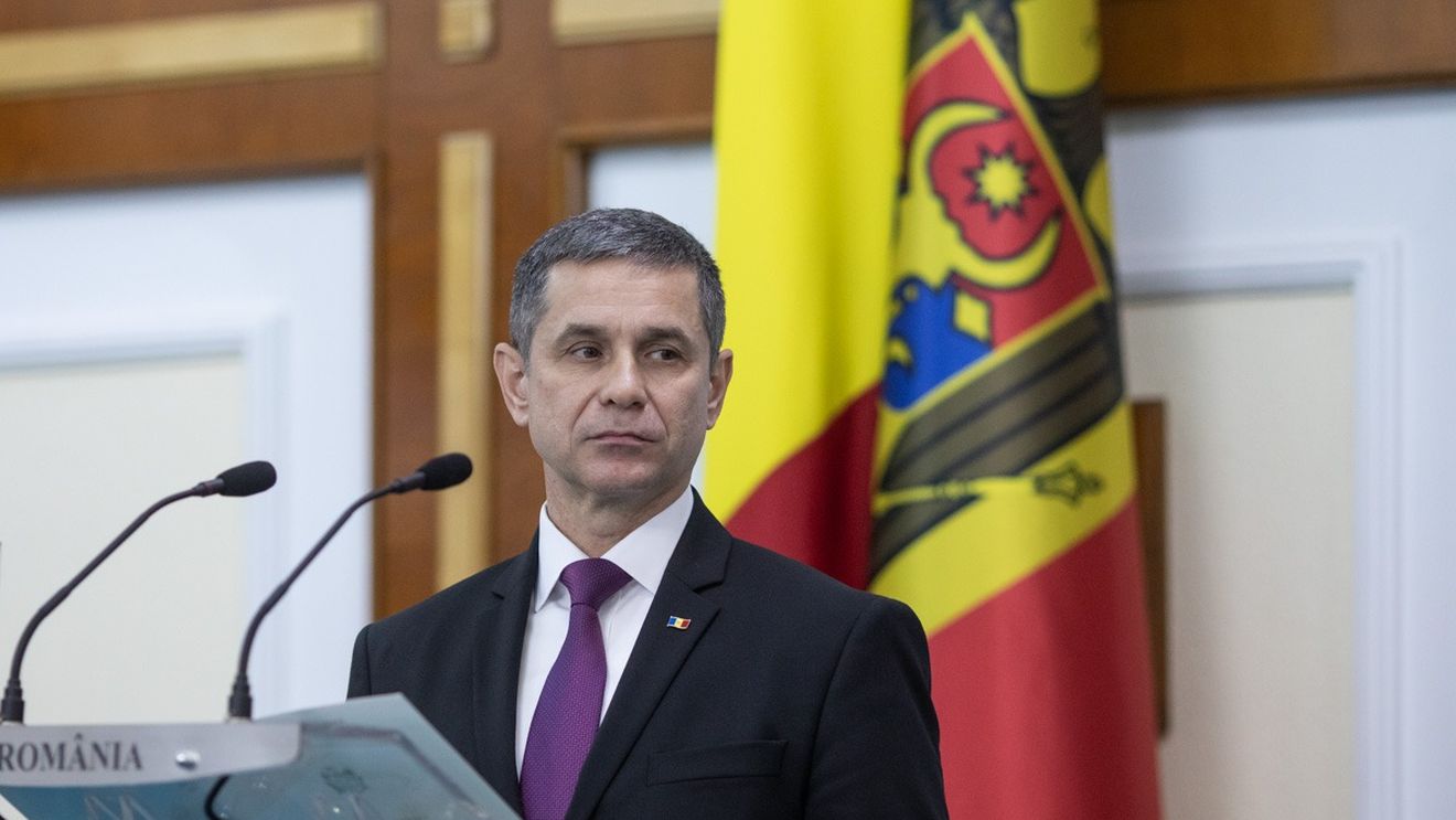 Republica Moldova: Nu suntem pregătiţi pentru aderarea la NATO, iar polemicile create în jurul acestui subiect sunt parte a războiului hibrid, declară ministrul apărării