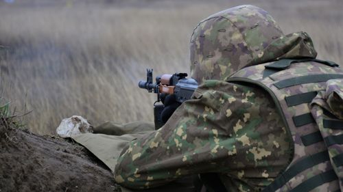 Ucraina intensifică pregătirea militară practică a elevilor din licee