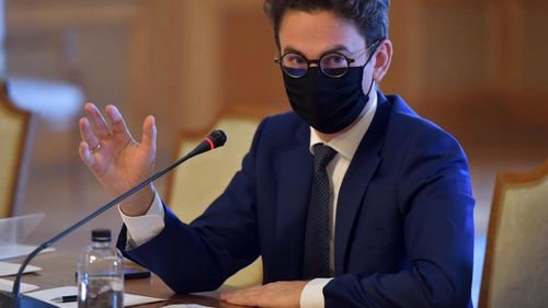 Deputatul USR Iulian Bulai, după demiterea lui Vlad Voiculescu: Mafia din sănătate să nu se bucure prea devreme. Lupta continuă!