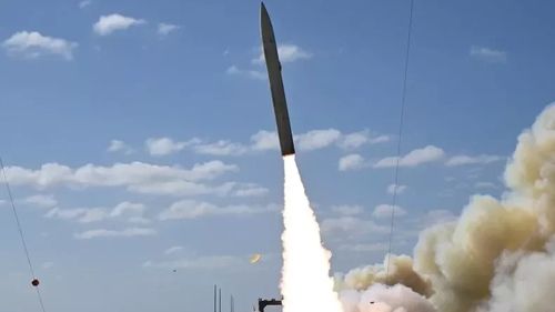 SUA testează în secret o rachetă hipersonică ce poate lovi la 2.775 km distanță în câteva minute