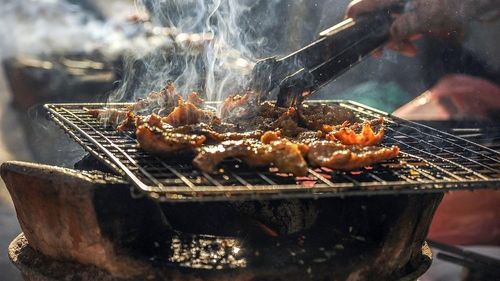 BNR avertizează că prețul alimentelor va crește rapid, inflaţia va ajunge până la 8,6% în iunie