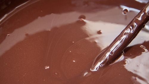 Pofta de ciocolată va fi mai scump de satisfăcut / Costul boabelor de cacao angro a urcat la cel mai ridicat nivel din ultimul deceniu