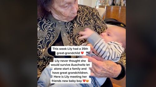 Supraviețuitoare a Holocaustului devine străbunică pentru a 35-a oară: Bebeluşii sunt "cea mai bună răzbunare împotriva naziştilor"
