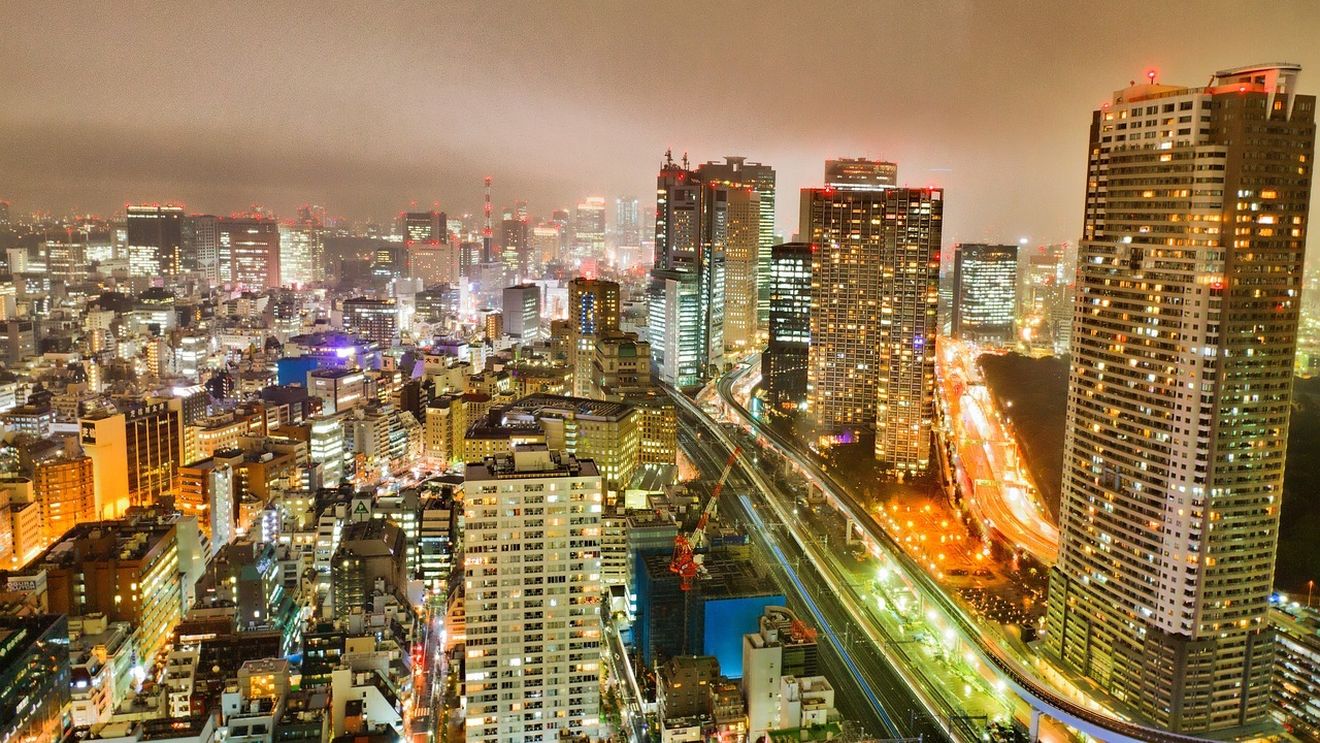 Japonia evită recesiunea, după ce PIB-ul din trimestrul IV a fost revizuit în creștere
