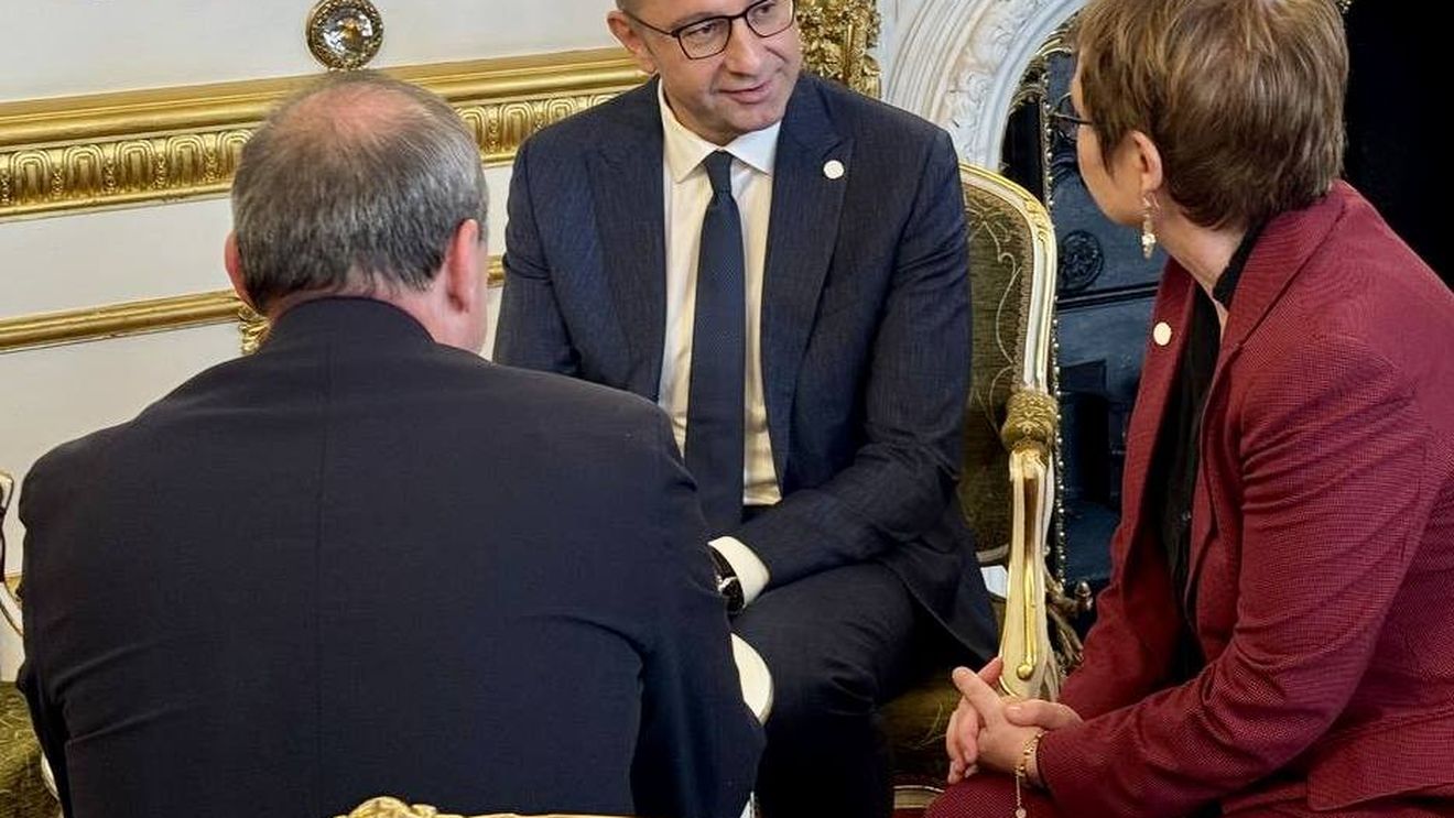Compania Burstock din Marea Britanie plănuieşte să construiască o fabrică din domeniul industriei de apărare de 150 de milioane de dolari în Macedonia de Nord, anunță premierul Hristijan Mickoski