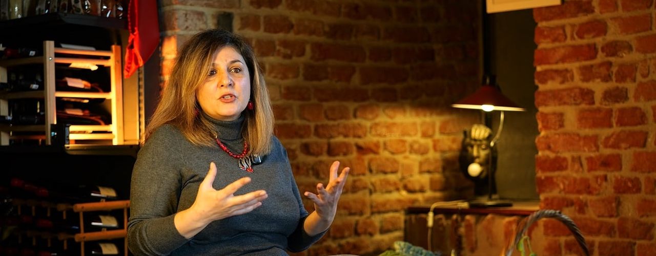 Femeia care împrietenește oamenii cu pământul, gustul și responsabilitatea / Video-story de duminică seara