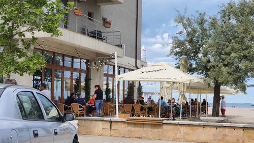 Echipe mixte din patru ministere au controlat, sâmbătă, aproape 5000 de operatori economici și peste 15.000 de persoane/ Cele mai multe amenzi au fost date pentru nerespectarea măsurilor de protecție individuală