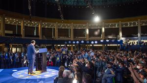 PSD: „Inconştienţilor! La o săptămână după Congresul PNL - unde s-au îmbulzit mii de activişti de partid în frunte cu preşedintele Iohannis şi premierul Cîţu - rata de infectare în Capitală s-a dublat!”