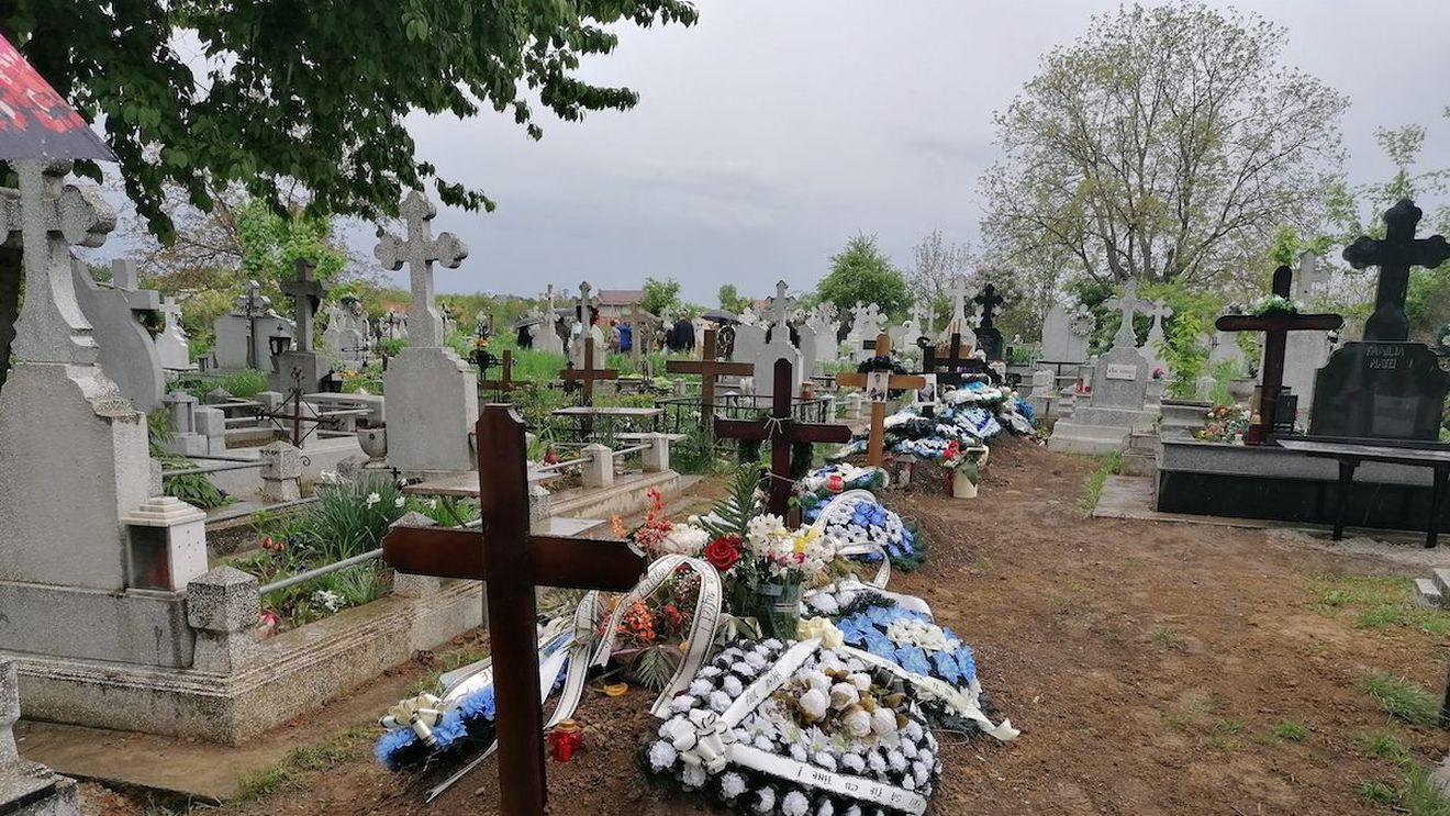 Cimitirul Municipal Brașov a ajuns aproape la capacitate maximă / Primăria caută teren pentru un alt cimitir