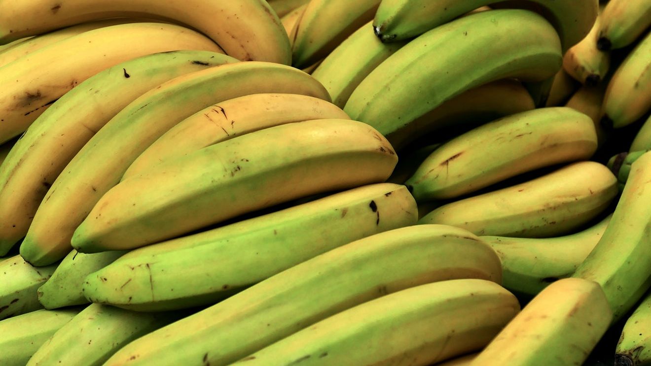 Un lot de banane a fost retras de la vânzare de ANSVSA din cauza cantităților mari de pesticide