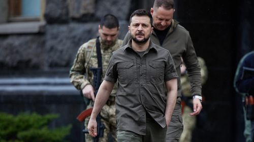 Zelenski vrea să-l demită pe șeful serviciului de spionaj, Ivan Bakanov, cu care este prieten din copilărie