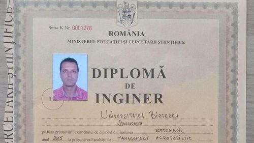 Ionuț Moșteanu își publică diploma de licență la Universitatea Bioterra / Despre Universitatea Athenaeum: „Într-un CV făcut în 2016 în viteză pe un model de pe net a rămas o greșeală care recunosc că mă jenează. Pentru asta îmi cer scuze”