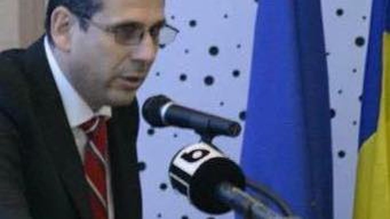 Inspectorul Școlar General al Capitalei a fost confirmat cu coronavirus. Pușcaș a fost în campanie electorală, candidând săptămâna trecută pentru un loc în Consiliul General al Municipiului București