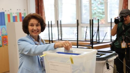 Grecia amenință că ar putea să blocheze aderarea Macedoniei de Nord la UE, după ce noua președintă s-a referit la țară doar cu numele "Macedonia" în discursul de învestire