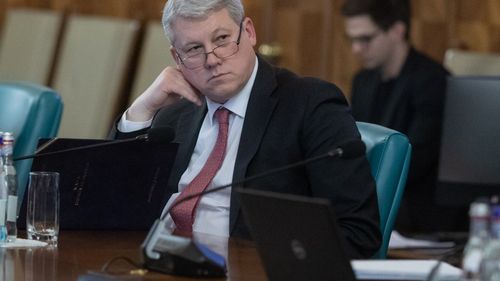 USR îi cere ministrului Predoiu să ridice în Consiliul JAI problema condamnaţilor definitiv adăpostiţi în Italia