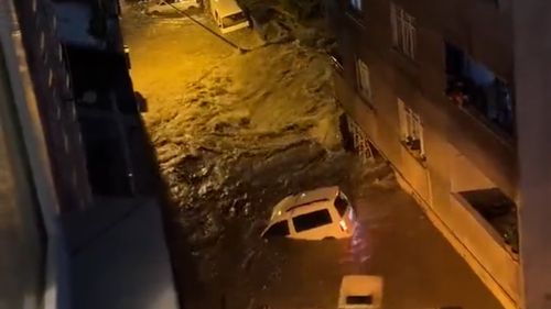 UPDATE Inundații violente în Turcia, cel puțin șapte persoane au murit