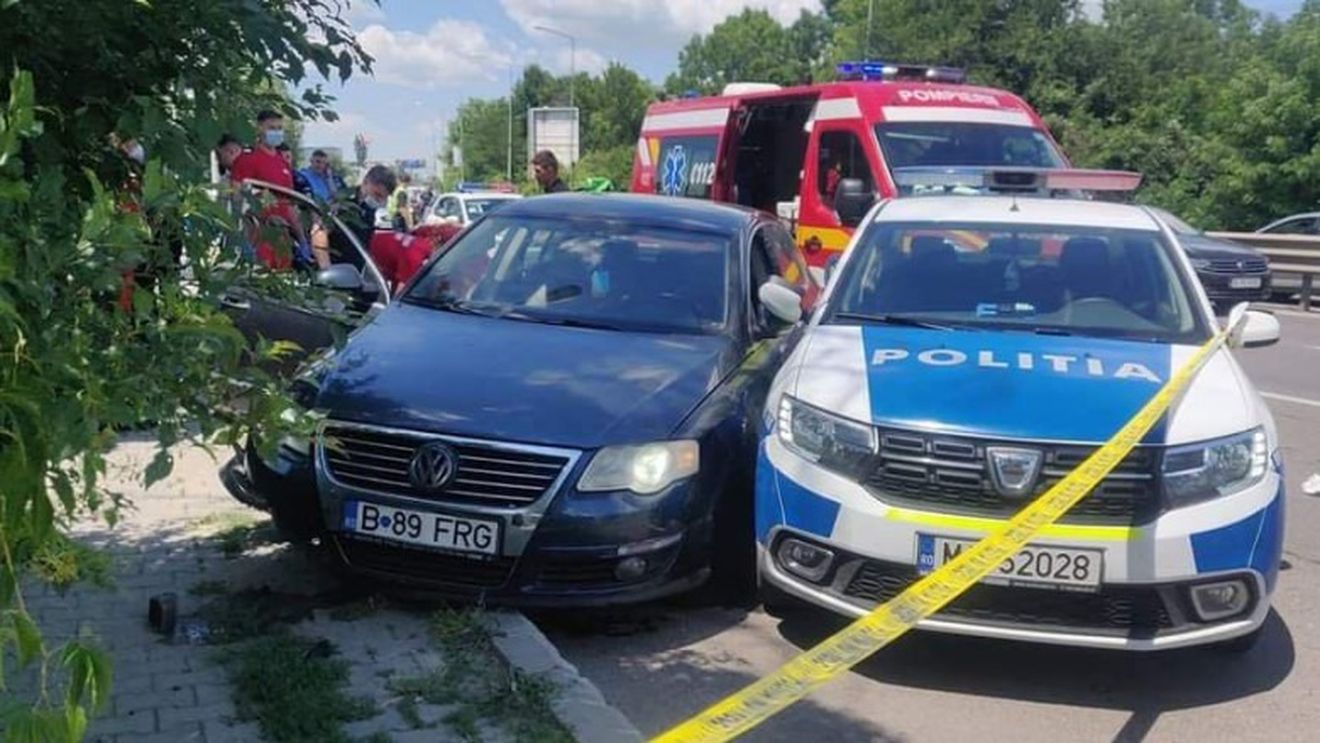 Urmărire ca-n filme pe DN1. Polițiștii au rănit cu focuri de armă un șofer care a refuzat să oprească la semnal