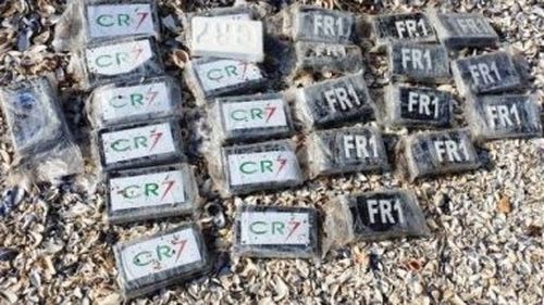 DOCUMENT Poveste demnă de Netflix în cazul ”Cocaina din mare” / DIICOT a renunțat la acuzații față de polițiștii de frontieră, deși aceștia au interacționat cu traficanții și nu au raportat, iar radarul SCOMAR nu a funcționat fix când traficanții descărcau tonele de cocaină