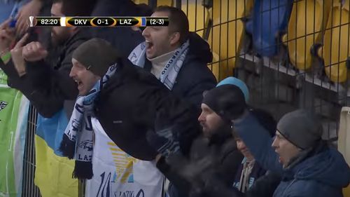 Interdicţie de acces la meciul cu Dinamo Kiev pentru fani ai echipei Lazio, după ce poliţia germană a confiscat arme de la ei