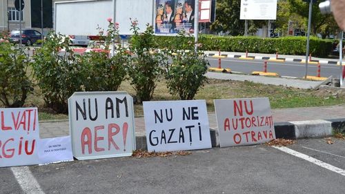 Un nou protest la Giurgiu împotriva construirii unui incinerator de deșeuri în oraș. Și-au anunțat participarea și protestatari din orașul bulgar Ruse