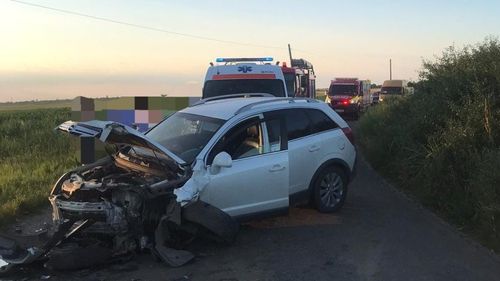 Patru bărbaţi şi o fetiţă în vârstă de 11 ani au ajuns la spital în urma unui accident din Giurgiu