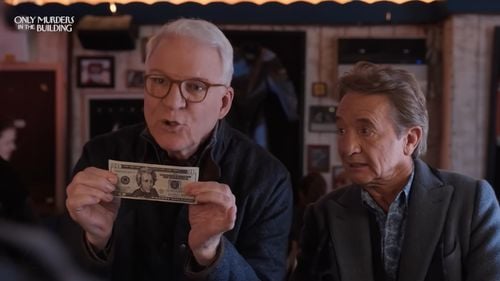 ”Only Murders in the Building” revine pe Hulu la finalul lunii august: Ce schimbări aduce sezonul al patrulea al serialului