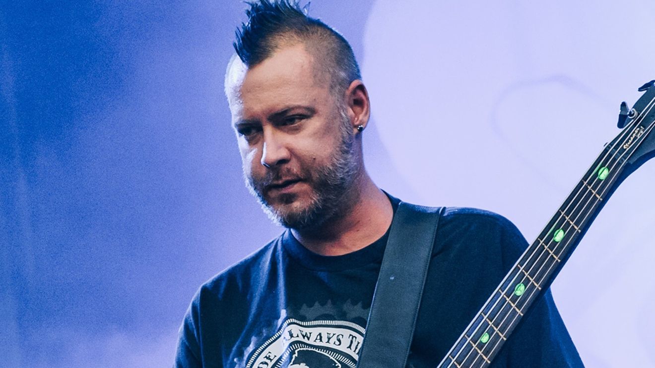 Basistul trupei Limp Bizkit, Sam Rivers, a murit. El avea doar 48 de ani