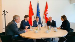Marcel Ciolacu vrea să se apropie de liderii europeni și le promite că va reforma partidul