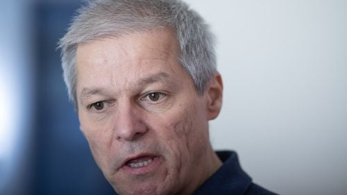 Cioloș: Nu am niciun fel de empatie pentru spaimele domnilor Ciucă și Ciolacu. Partidele pe care ei le conduc sunt direct vinovate de amânarea intrării în Schengen, de incapacitatea de a atrage fonduri europene și pentru că România este încă monitorizată prin MCV