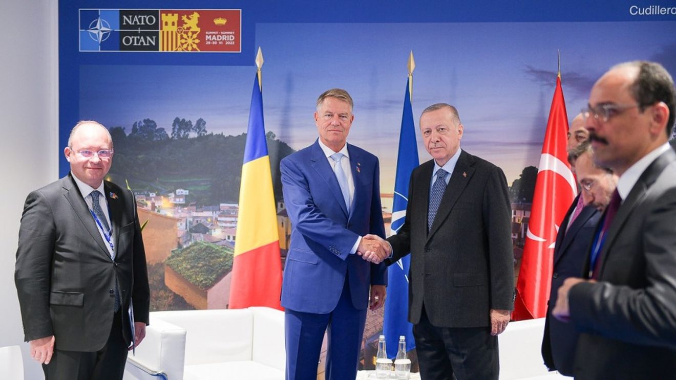 Klaus Iohannis, întrevedere cu Erdogan, în marja summitului NATO