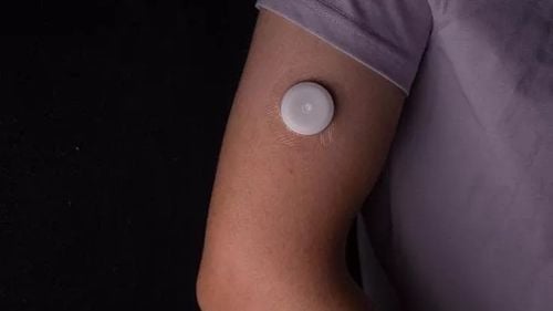 Chinezii au inventat plasturele care administrează medicamente / Dispozitivul funcționează pe principiul osmozei și nu are componente electrice sau electronice în interior