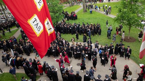 Harvard și administrația SUA, negocieri în curs pentru o „înțelegere istorică”, anunță Trump / O judecătoare federală a blocat pe termen nedefinit interdicția impusă universității de a primi studenți străini