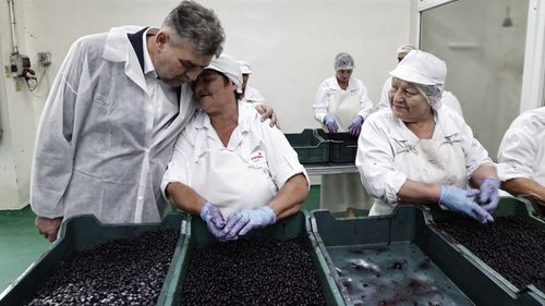 GALERIE FOTO Premierul Marcel Ciolacu, într-o continuă campanie