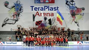 Gloria Bistriţa - Storhamar Handball Elite, scor 29-26, la debutul în grupa A a Ligii Campionilor / Minaur Baia Mare, calificare în grupele European League