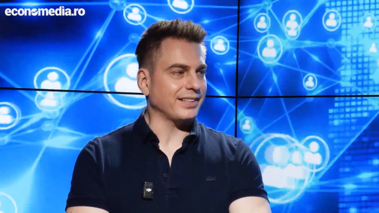 VIDEO Poate Europa să-și creeze propria social media? Un start-up românesc vrea să devină alternativa europeană la Big Tech / Interviu cu Grégoire Vigroux, cofondator eYou