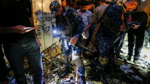 Cel puțin 35 de morți în urma unui atac sinucigaș cu bombă în Bagdad. ISIS a revendicat atentatul