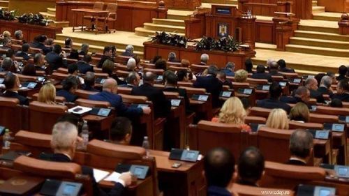 Parlamentul a înființat o comisie pentru anchetarea scumpirilor la energie