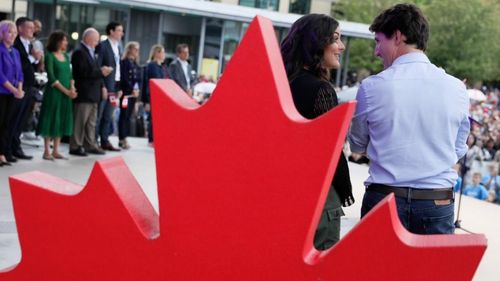 Scandal în Canada după ce premierul Justin Trudeau a îmbrățișat-o pe Bianca Andreescu